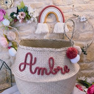 Grand Panier à jouets modèle tressé avec pompons