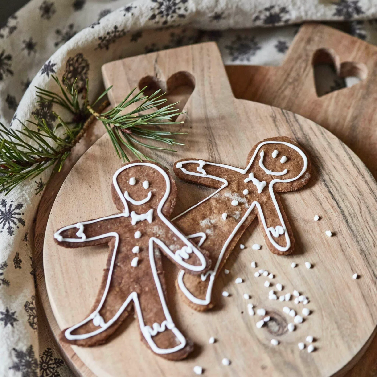 Planche à Découper Cœur en Acacia, IB Laursen
