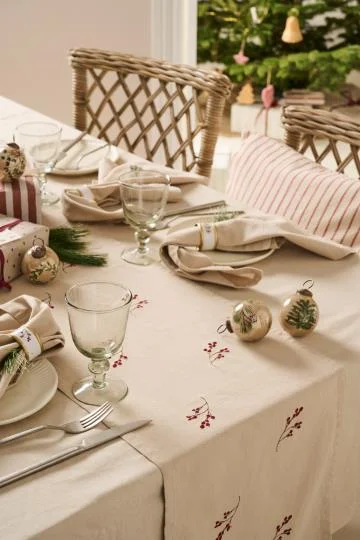 Chemin de table Tradition Motif Branches de Winterberry, IB Laursen – Image 2