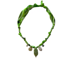 Gamme Colliers Astro Vert Clair, Badhnati