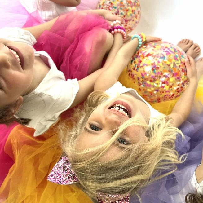 Ballon Confettis recyclés 22 cm / Multicolore – Image 3