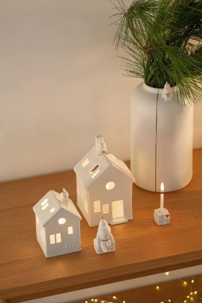 Maison avec les Pieds du Père Noël, Räder – Image 3