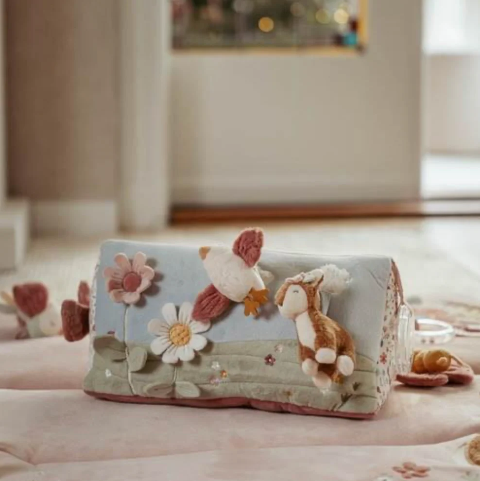 Triangle d’activités Fairy Garden, Little Dutch – Image 9