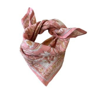 Foulard en Laine Blush 50 cm – SO FAMILY