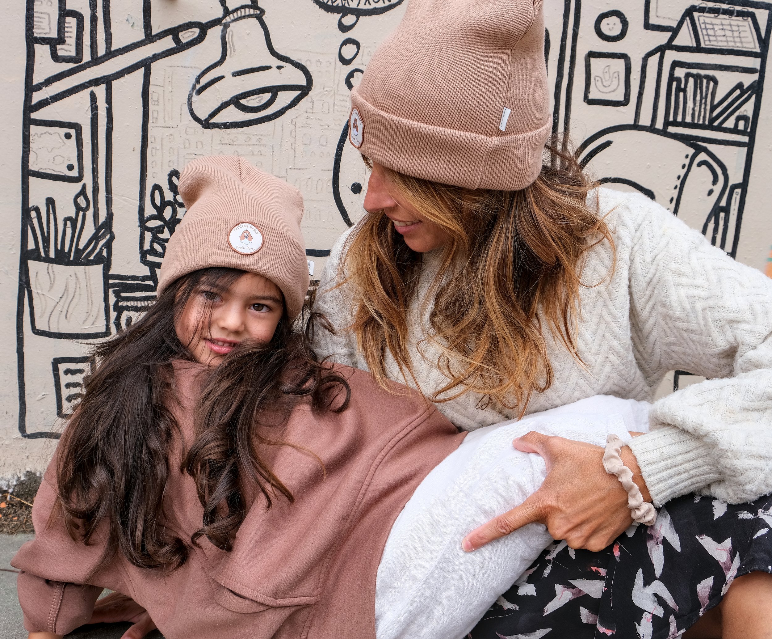 BONNET MARRON – POULE PARTY