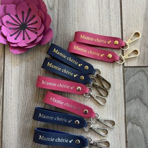 Porte clés en cuir Mamie chérie