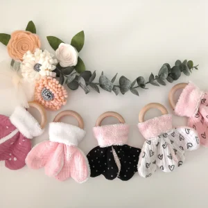 Anneau de dentition fille d’inspiration Montessori