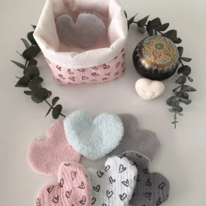 Coeurs démaquillants et leur panier