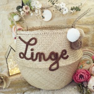 Panier de rangement modèle Linge avec pompons