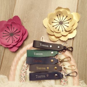 Porte clés en cuir Tonton
