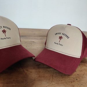 CASQUETTE BORDEAUX – POULE PARTY