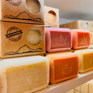 Savon Artisanal 100g – La savonnerie de la goutte noire