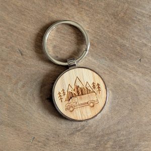 Porte-clef bois métal – Road trip