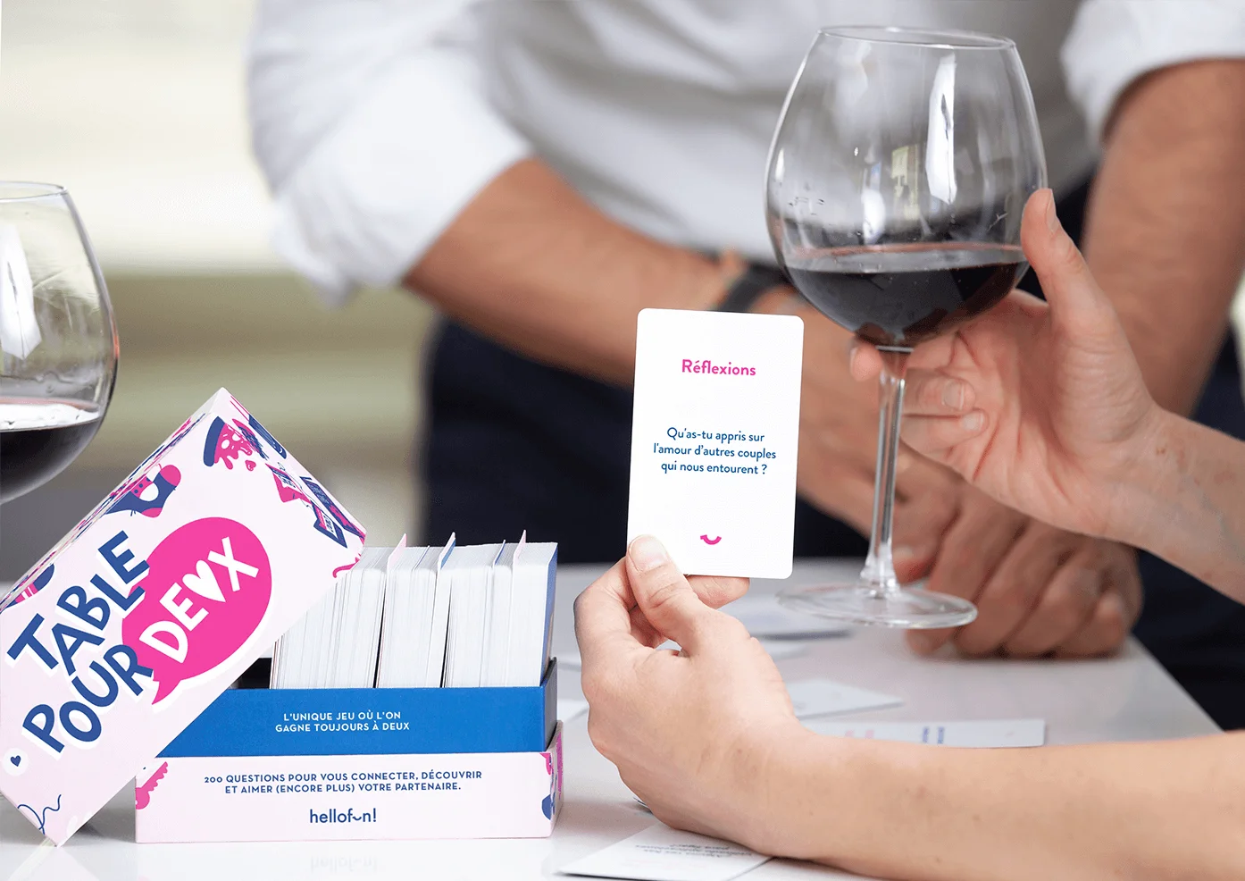 Table Pour Deux, HELLOFUN – Image 5