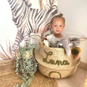 Grand panier à jouets tressé Arc-en-ciel avec pompons