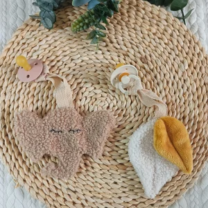 Mini doudou attache tétine jungle