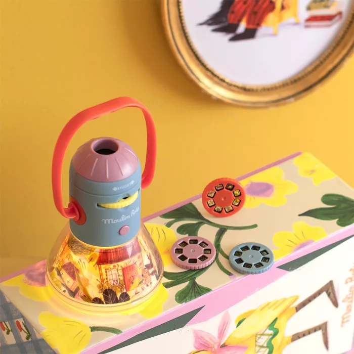 Lanterne à Histoires Les Minouchkas, Moulin Roty – Image 2