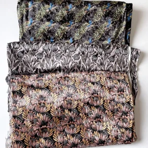 *Lot de 3 coupons tissus exclusifs Minikane Paons / Iris / Fleurs d&rsquo;eau