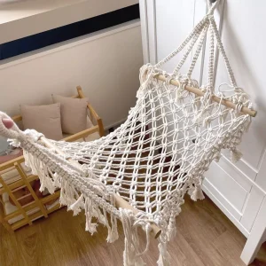 *Hamac en corde et bois pour poupée et décoration