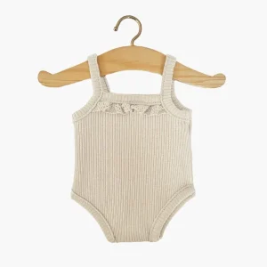 Les P’tits Basiques – Body à bretelles en maille côtelée lin naturel et sa dentelle, Minikane