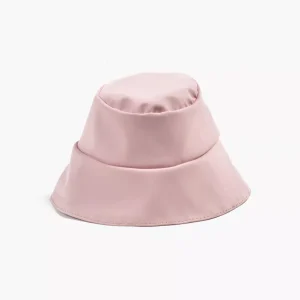 Chapeau de pluie en enduit rose