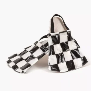 Paire de palmes en coton enduit à damier noir/blanc