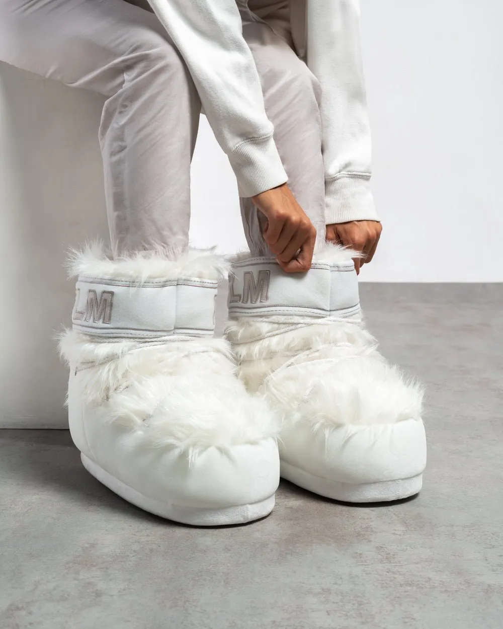 Yetis pantoufles XXL douces chaudes & amusantes, Flamingueo – Image 2